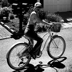 Meet your Posher, Lucy